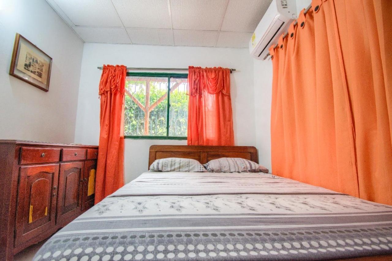 Acuarius Apartment *